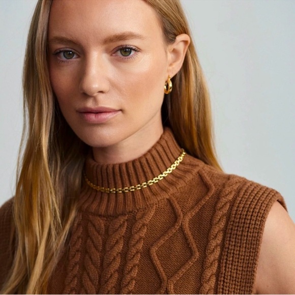 Varley Joilette Roll Neck Vest 💕💕 - Picture 3 of 6